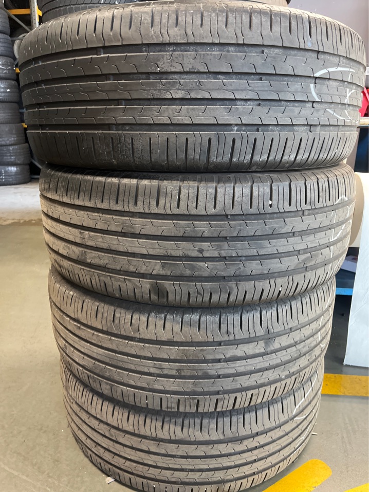 10E5E2CF-3D08-4A2A-AA1C-9810741F5D87