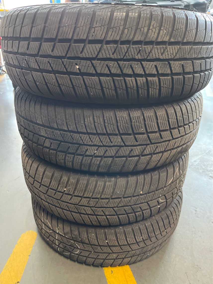 1EF3CDFB-F655-4497-934B-98648D68A64B