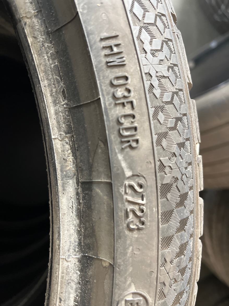 ADFD1316-778B-4E44-A66B-CEC2282ADA7E