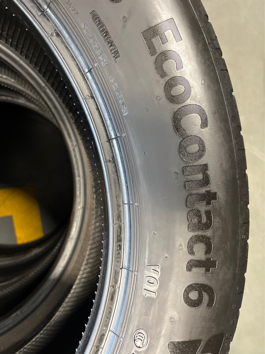 AFD26F9D-0ED7-40DB-935C-E1469073841B