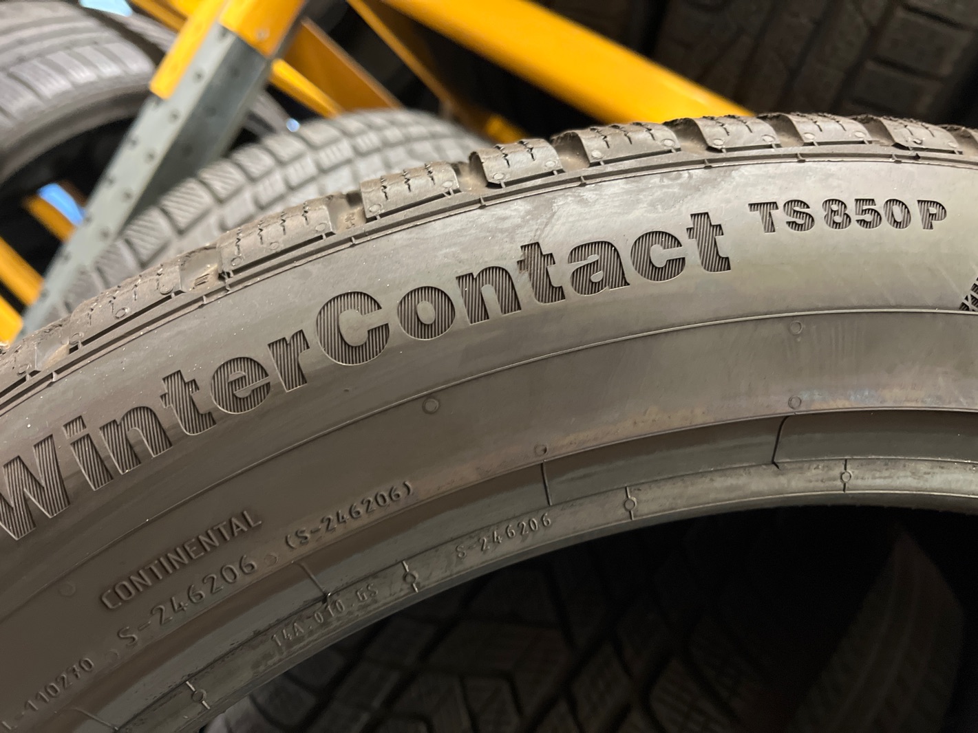 C7229414-A62B-4CF4-AB36-309218273146