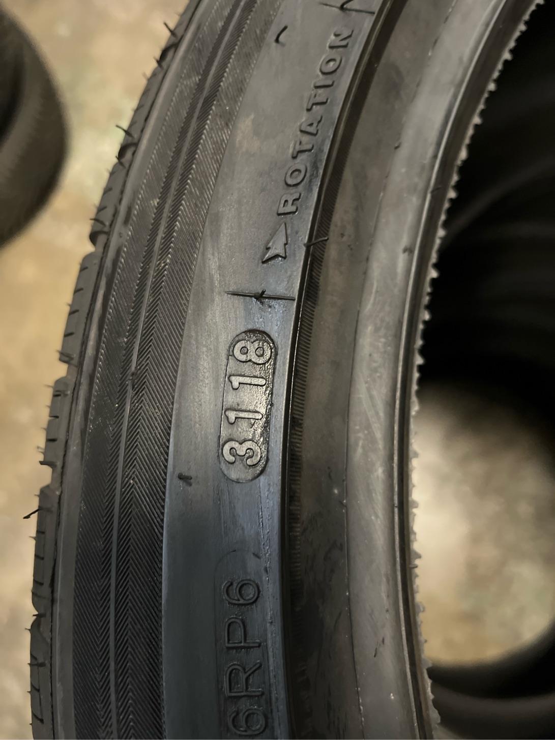 E4B6BD64-B594-4CE7-ACAA-5C44BB8F5115